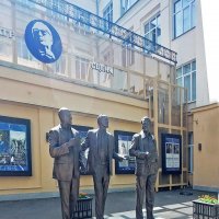 Трем великим российским актерам-Вахтанговцам - Владимиру Этушу, Василию Лановому, Юрию Яковлеву :: ИРЭН@ .
