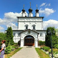 Монастырь. :: Михаил Столяров