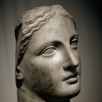 Голова Афродиты (из собрания Голенищева)