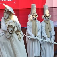 Странствующие куклы господина Пэжо :: Галина Странствующие куклы господина Пэжо :: Галина