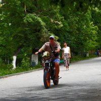 Безобразие в парке :: Юрий Гайворонскiий