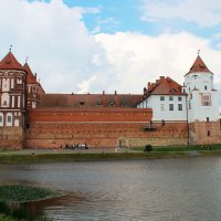 Мирский замок в Беларуси. :: Любовь ***