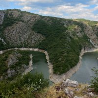 Странная река
