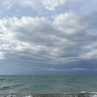 Море.Облака.