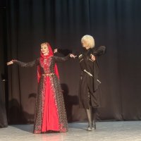 Из серии Кавказкие танцы :: Мариша Тим Из серии Кавказкие танцы :: Мариша Тим