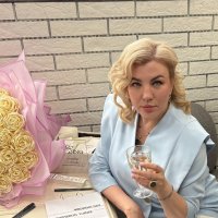 "У женщин, как и у вина, свой аромат, букет, текстура" :: Ирэн 