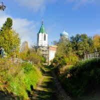Осенний день на погосте
