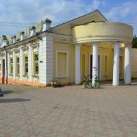 Феодосия. Здание кинотеатра «Украина».