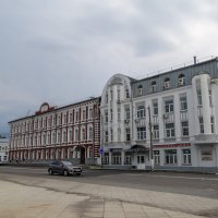 Бывшая гостиница Фролова и бывший доходный дом Эйнера