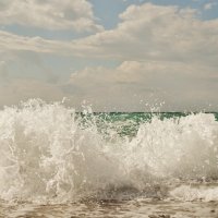 Море в Гагре :: Nataly St. Море в Гагре :: Nataly St.