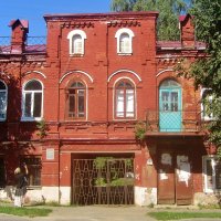 ..кирпичный особняк с "зелёной меткой" в Костроме.. :: galalog galalog
