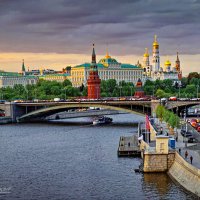 "Кремль с Патриаршего моста Столичные зарисовки"©
