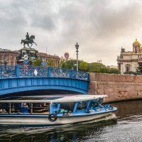 Синий мост и Исаакиевский Собор :: Валерий Ткаченко
