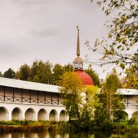 Осенний монастырь