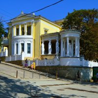 Феодосия. Дача «Милос» коммерсанта Ибрагима Самуиловича Крыма.