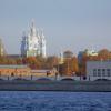 Нева, Смольный  собор  вдалеке :: Фотогруппа Весна