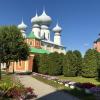 Собор Успения Пресвятой Богородицы...Тихвинский мужской монастырь :: Наталия Павлова
