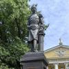 Памятник Принцу Ольденбургскому перед оградой Мариинской больницы :: Стальбаум Юрий