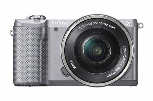 Sony презентовала суперлегкую беззеркальную фото камеру α5000