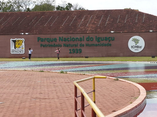 Фос-ду-Игуасу Foz do Iguacu