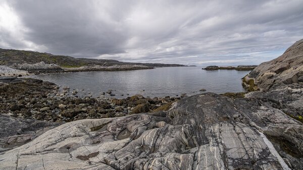 Скалистые берега