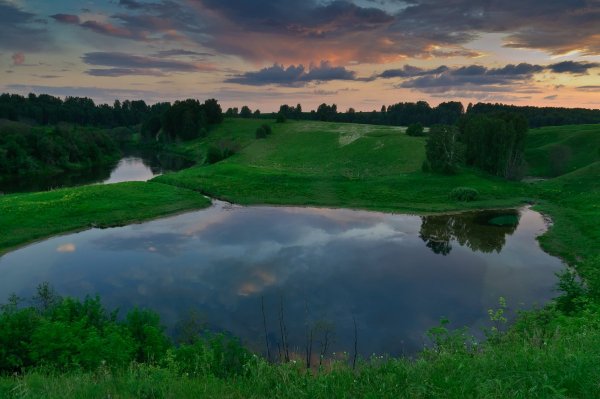 Колдовское озеро (голосом Вячеслава  Добрынина)))