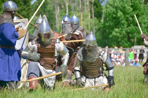 поверженные