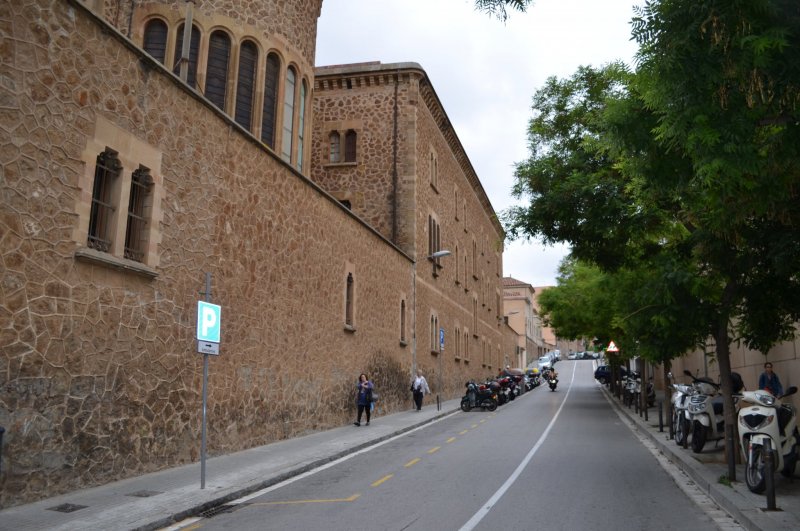 Барселона, Парк Гуэль-пряничные домики! - №5 Барселона, Парк Гуэль-пряничные домики! - №5