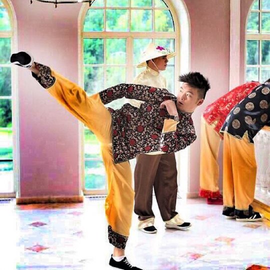 11296865_1049604878392543_1898179229_n