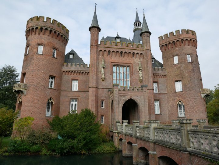 Замок Мойланд Фасад