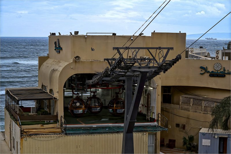 Израиль УТРО ,2025г, Бат-Галим , Малая канатная дорога Израиль УТРО ,2025г, Бат-Галим , Малая канатная дорога