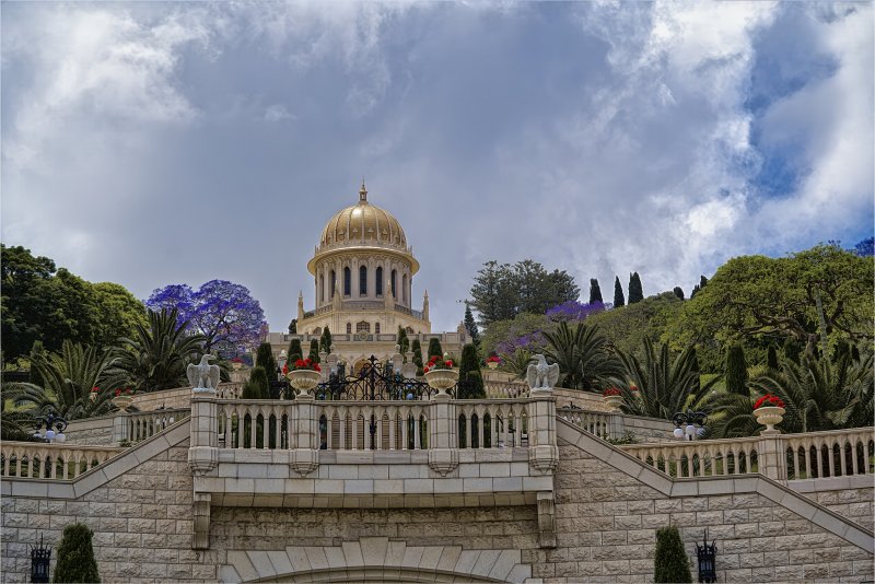Хайфа  Бахайские сады и усыпальница Баба. Цетр бахайской религии *север страны * Израиль  2025г