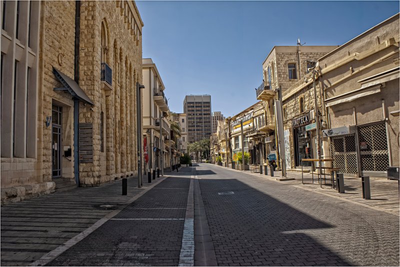 Улица в Хайфе ,2025